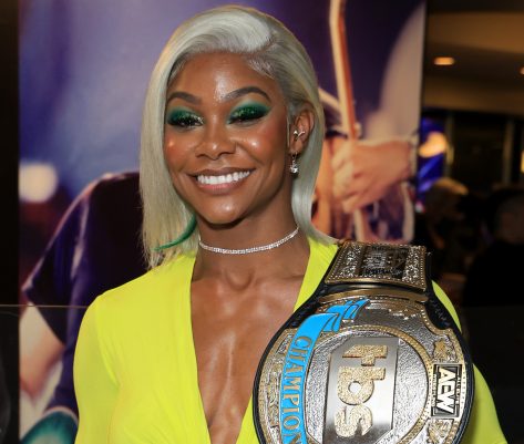 Jade Cargill in Bathing Suit Says “Short or Long?”