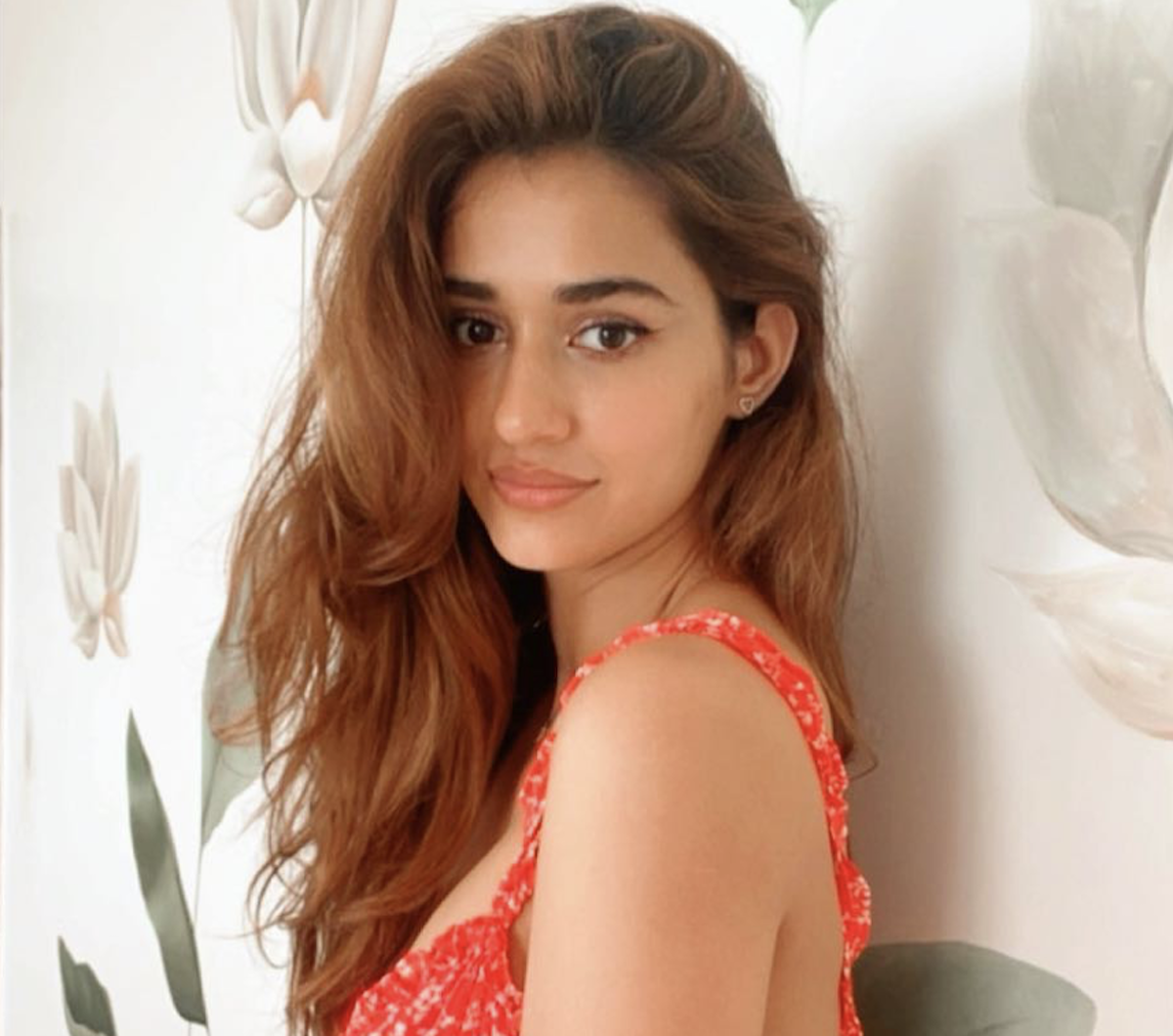 Dishapatani Xxxxvideo - Disha Patani in Bathing Suit Shares a Monokini Photo â€” Celebwell