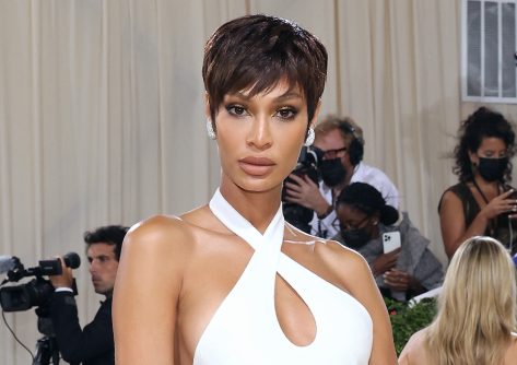 Joan Smalls in Bathing Suit Shares a Special Selfie