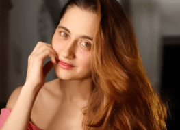 Sanjeeda Shaikh in Bathing Suit Says "Goa Will be on Fire Now"