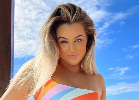 Karina Irby in Bathing Suit Agrees to “Let’s Just Run Away and Get Married!”