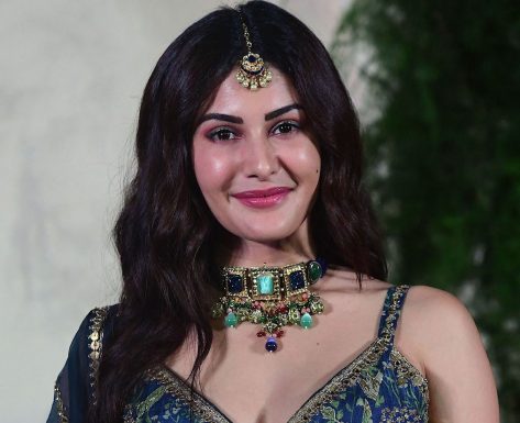 Amyra Dastur in Bathing Suit is an “Island Girl”