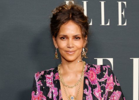 Halle Berry in Bathing Suit Says “All Mine, Not Sharing”