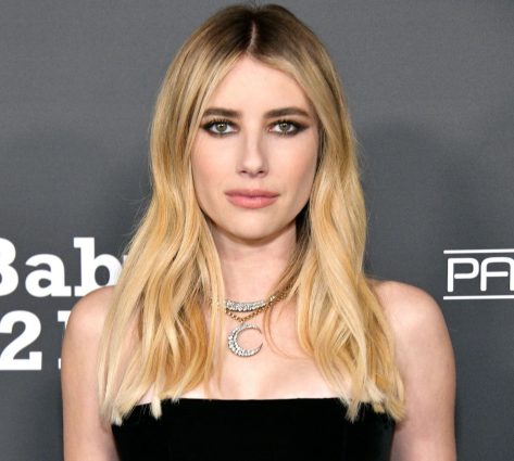 Emma Roberts in Bathing Suit Says “2022 I Loved You”