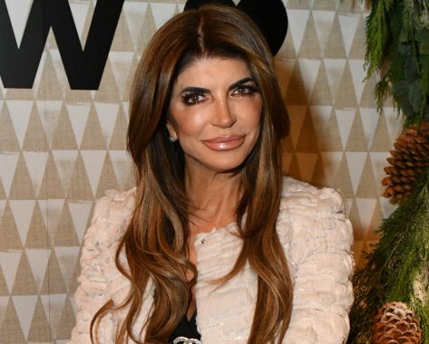 Teresa Giudice in Bathing Suit Says Hi From "Tulum"