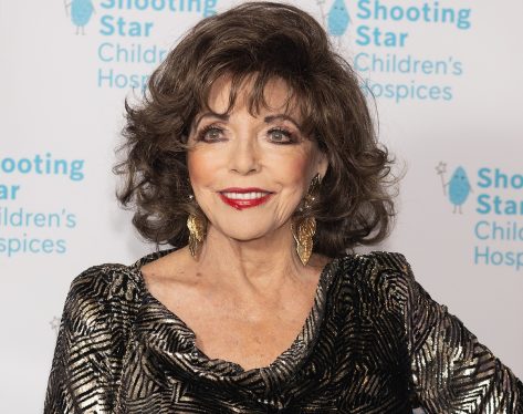 Joan Collins in Bathing Suit Says “I Love You”
