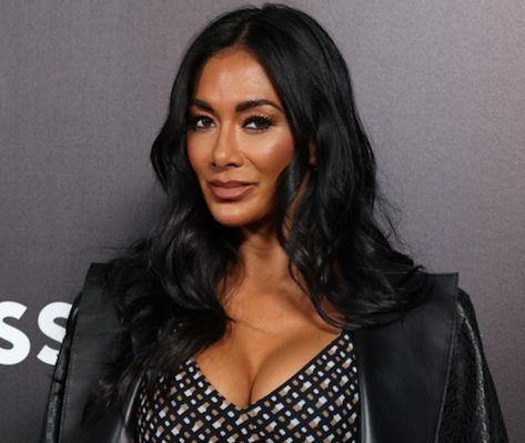 Nicole Scherzinger in Bathing Suit Has "a Relaxing Getaway"