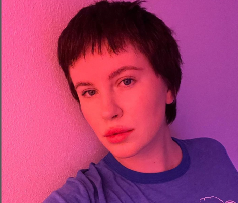 Ireland Baldwin in Bathing Suit Says “Happy Sunday”