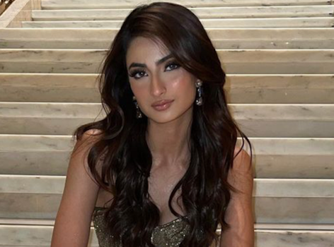 Palak Tiwari in Bathing Suit Shares a Special Shot