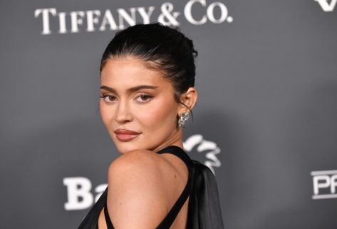Kylie Jenner in Bathing Suit is a “Daydream”
