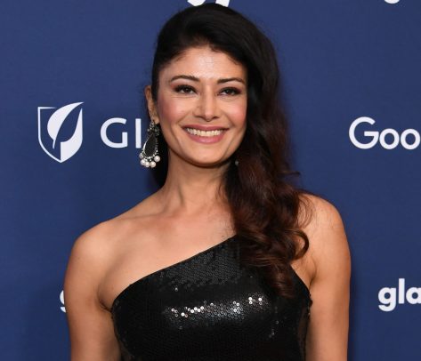 Pooja Batra in Bathing Suit is “Raising Up the Heat”