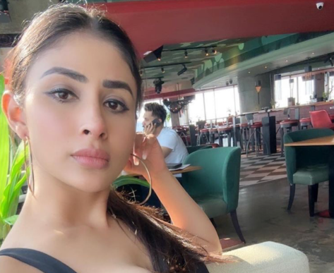 Mouni Roy in Bathing Suit Says "Hello Miami"