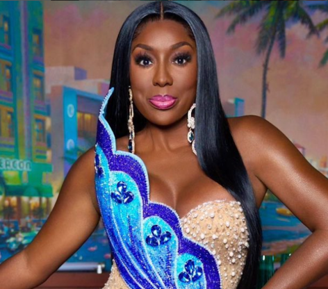 Wendy Osefo in Bathing Suit is "So Beautiful"