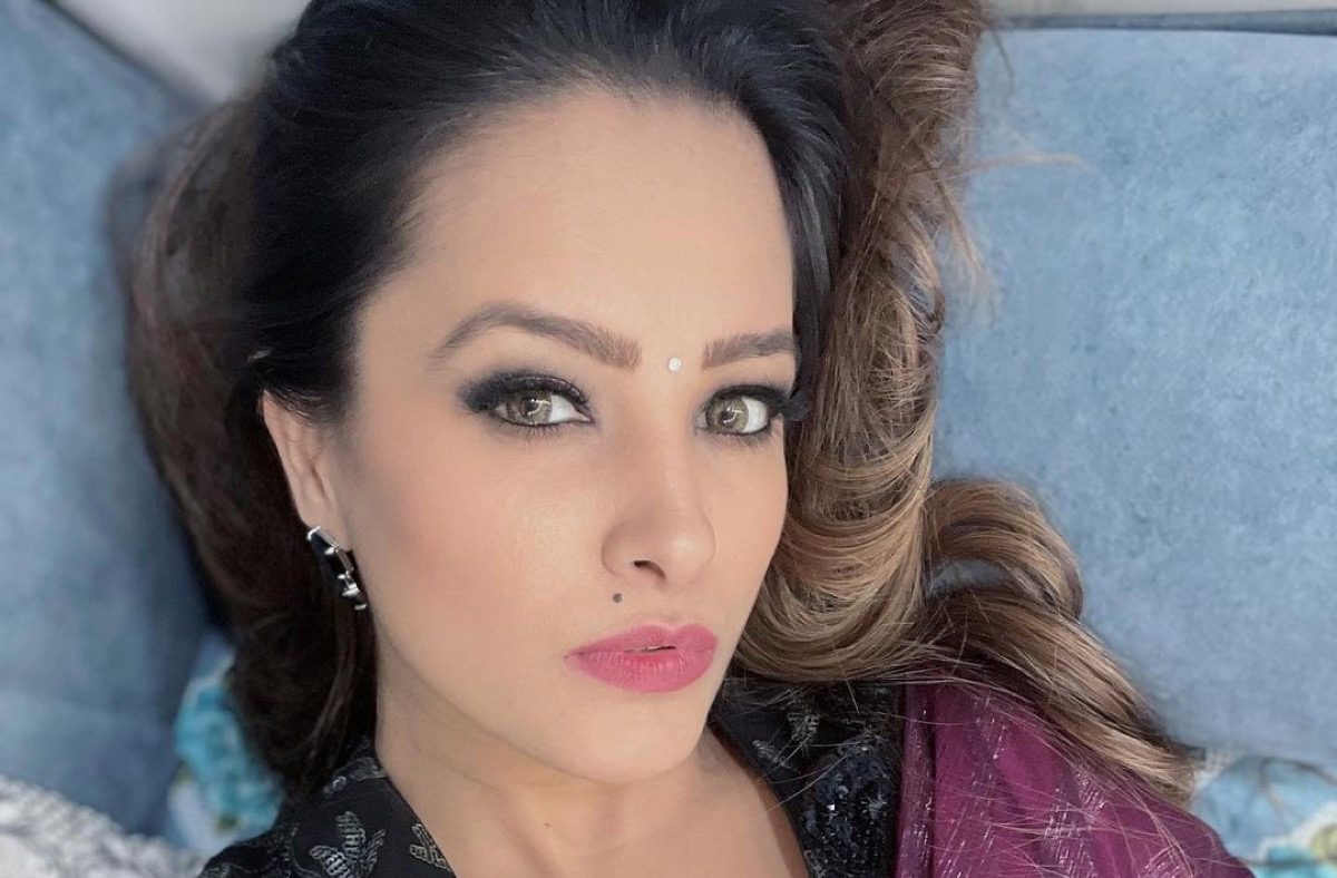 Anita Hassanandani In Bathing Suit Is On Fire — Celebwell