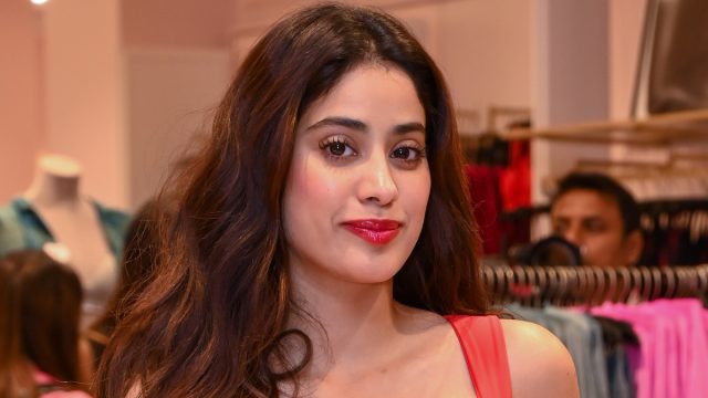 Indian bollywood actress Janhvi Kapoor posing for photos at