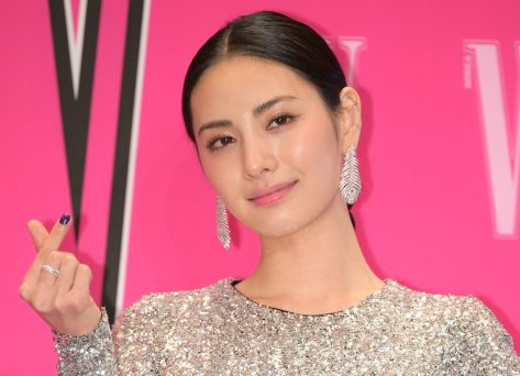 Nana in Bathing Suit is “Healing in Bali”