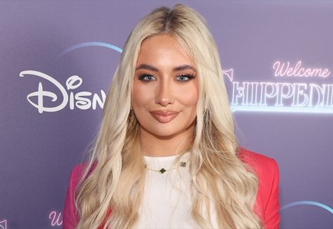Saffron Barker in Bathing Suit Hits “Coachella”