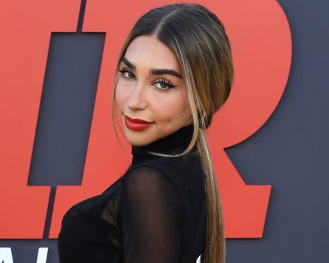 Chantel Jeffries in Bathing Suit Shares a Special Selfie 