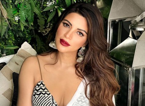 Shama Sikander in Bathing Suit Says “Hello Summer”