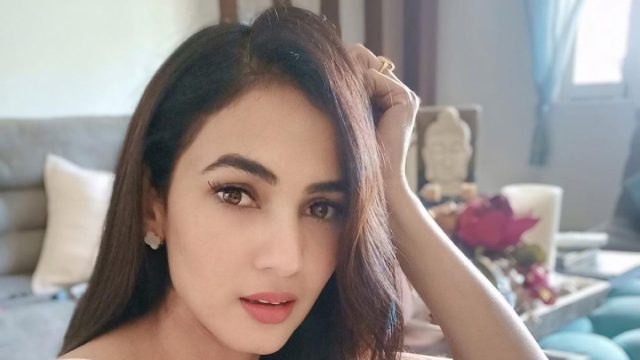 Sonal chauhan