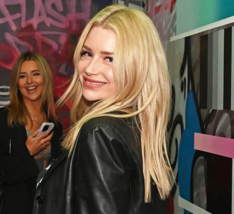 Lottie Moss in Bathing Suit Enjoys a “Sun-Day”