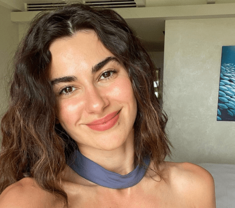 Nesrin Cavadzade in Bathing Suit Says “I Thought I’d Open the Season”
