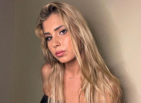 Andreea Dragoi in Bathing Suit Shares “a Little Hello”