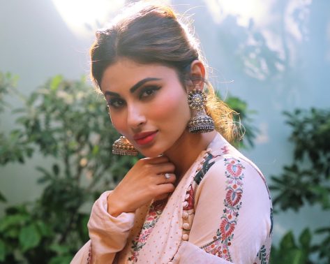 Mouni Roy in Bathing Suit Poses with Disha Patani
