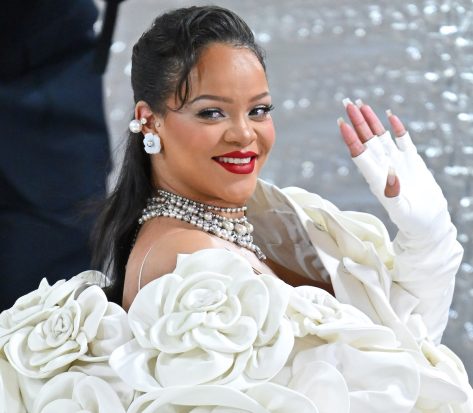 7 Workout Tips From Rihanna to Unleash Your Inner Fitness Diva