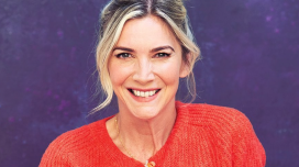 Lisa Faulkner in Bathing Suit is "Having Such a Lovely Time"