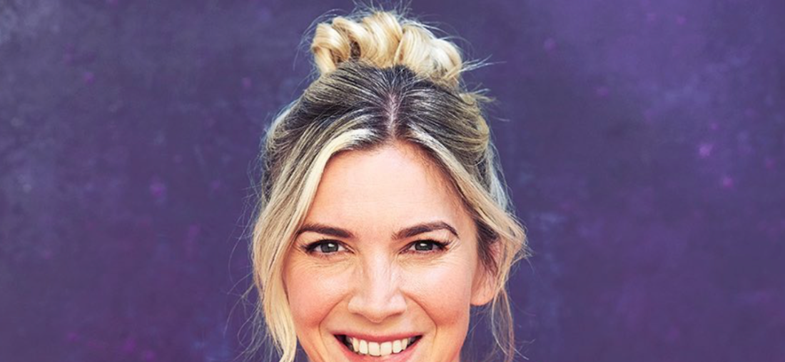 Lisa Faulkner in Bathing Suit is "Having Such a Lovely Time"