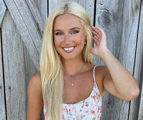 Avery Drake Shares Swimsuit Photo Saying “Let’s Go Float”