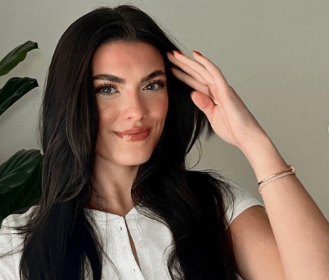 Gabriella Elnicki Shares Swimsuit Photo “Getting Aquatic”