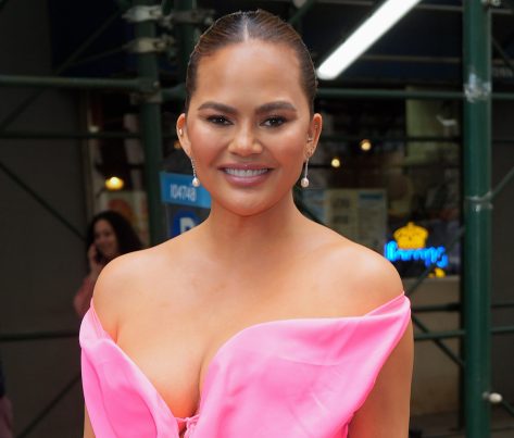 Chrissy Teigen's Amazing Body Secrets, as She Has "Day At Sea"