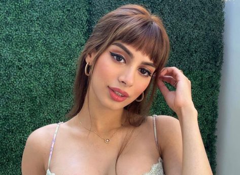 Khushi Kapoor in Bathing Suit is the “Prettiest”