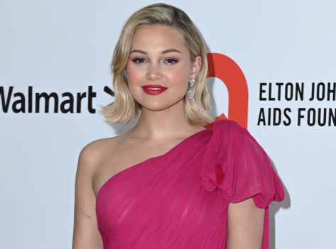 Olivia Holt Shares Swimsuit Photo Saying "BRB"