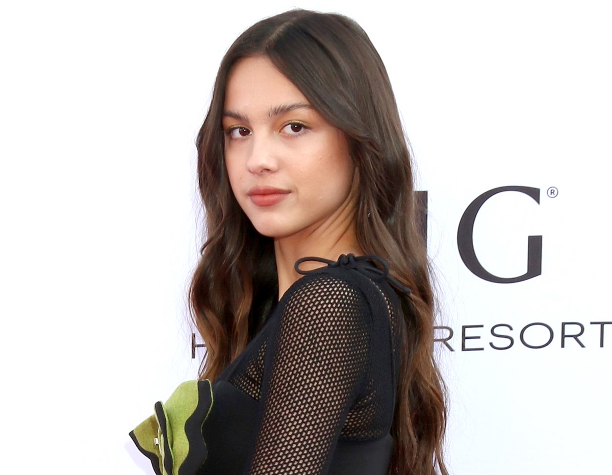 Olivia Rodrigo Shares Swimsuit Photos From Maui Olivia Rodrigo Shares Swimsuit Photos From Maui