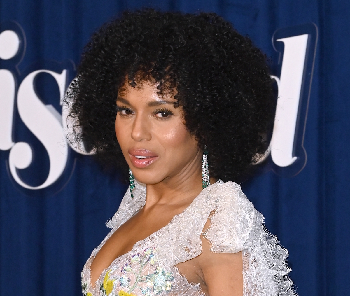 Kerry Washington Shares Swimsuit Photo 