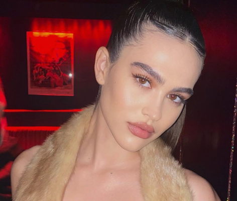 Amelia Gray Hamlin Shares Swimsuit Photo Saying "I'm a Fairy"