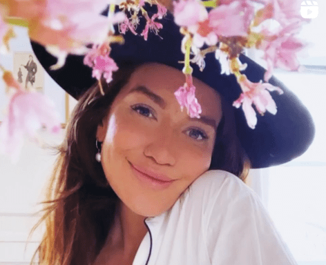 Brynn Whitfield Shares Swimsuit Photo Since “It’s Friday, I’m in Love”