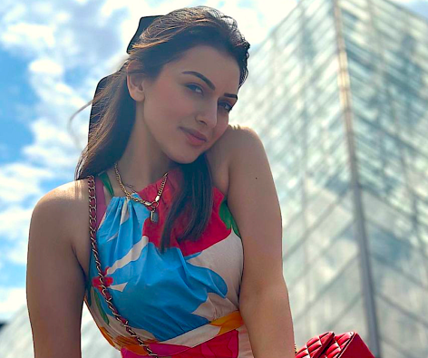 Hansika Motwani Shares Swimsuit Photo From Turkey