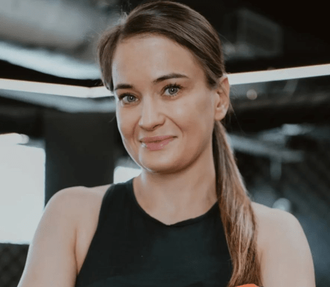 UFC's Karolina Kowalkiewicz Shares Swimsuit Photo From Boca Raton