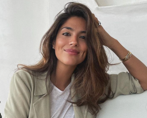 Pia Whitesell Shares Swimsuit Photo “Happy”