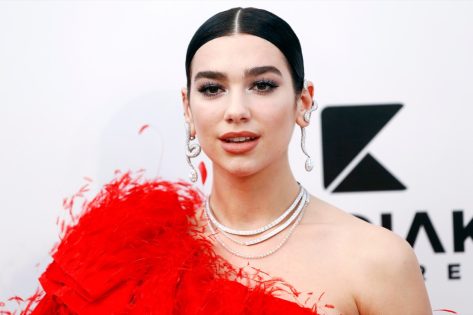 CAP D'ANTIBES, FRANCE - MAY 23: Dua Lipa attends the amfAR Cannes Gala 2019 at Hotel du Cap-Eden-Roc on May 23, 2019 in Cap d'Antibes, France.