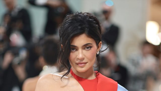 NEW YORK, NEW YORK - MAY 01: Kylie Jenner attends The 2023 Met Gala Celebrating "Karl Lagerfeld: A Line Of Beauty" at The Metropolitan Museum of Art on May 01, 2023 in New York City. (Photo by Dimitrios Kambouris/Getty Images for The Met Museum/Vogue )