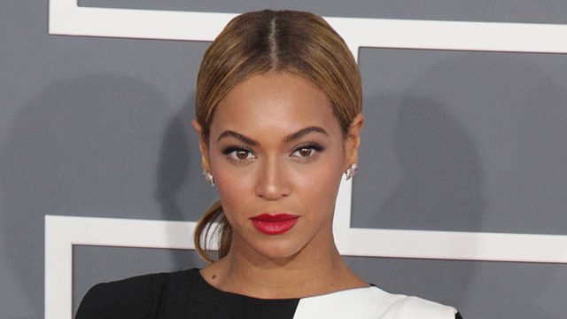 Los,Angeles, ,Feb,10:,Beyonce,Arrives,To,The,Grammy