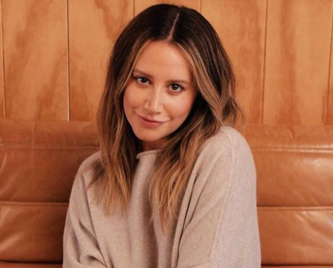 Disney Channel Star Ashley Tisdale Shares Swimsuit Photo and Says "Life Is Great"