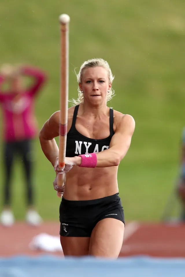 Top 10 Reason to start Pole Vaulting TODAY! - Vaulter Magazine - Pole Vault  News