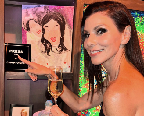 Real Housewives Star Heather Dubrow Shares Swimsuit Photo From Mexico