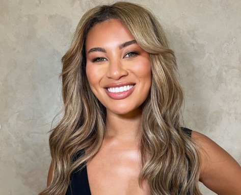 Love Island’s Montana Brown Shares Swimsuit Photo as “Hot Mum”